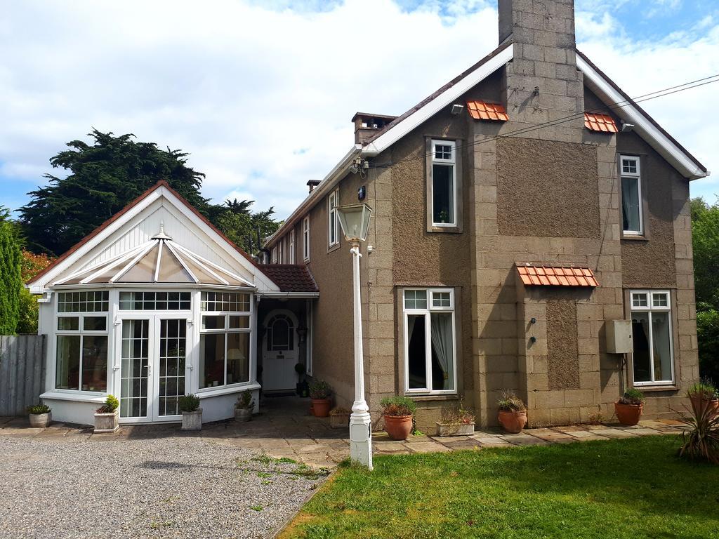 The Dell Dublin Bed and Breakfast Dun Laoghaire Esterno foto