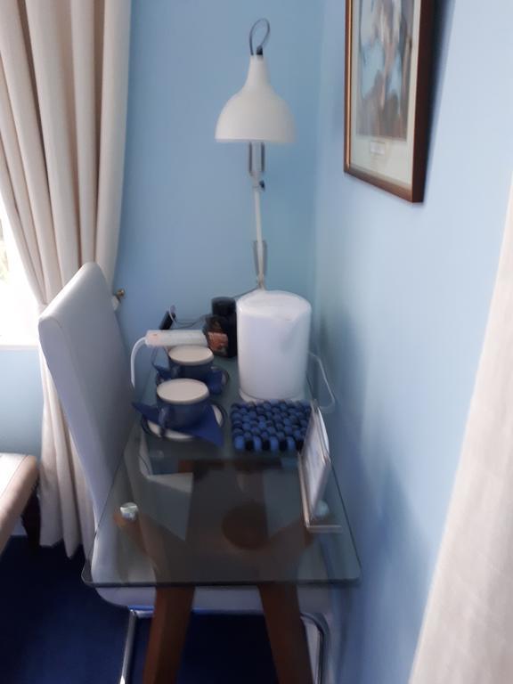 The Dell Dublin Bed and Breakfast Dun Laoghaire Esterno foto