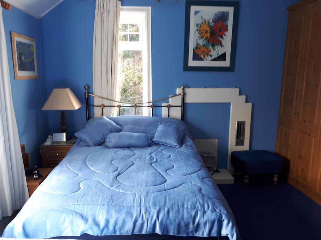 The Dell Dublin Bed and Breakfast Dun Laoghaire Esterno foto
