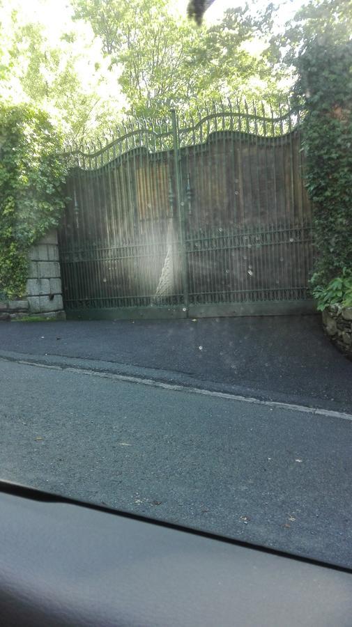 The Dell Dublin Bed and Breakfast Dun Laoghaire Esterno foto